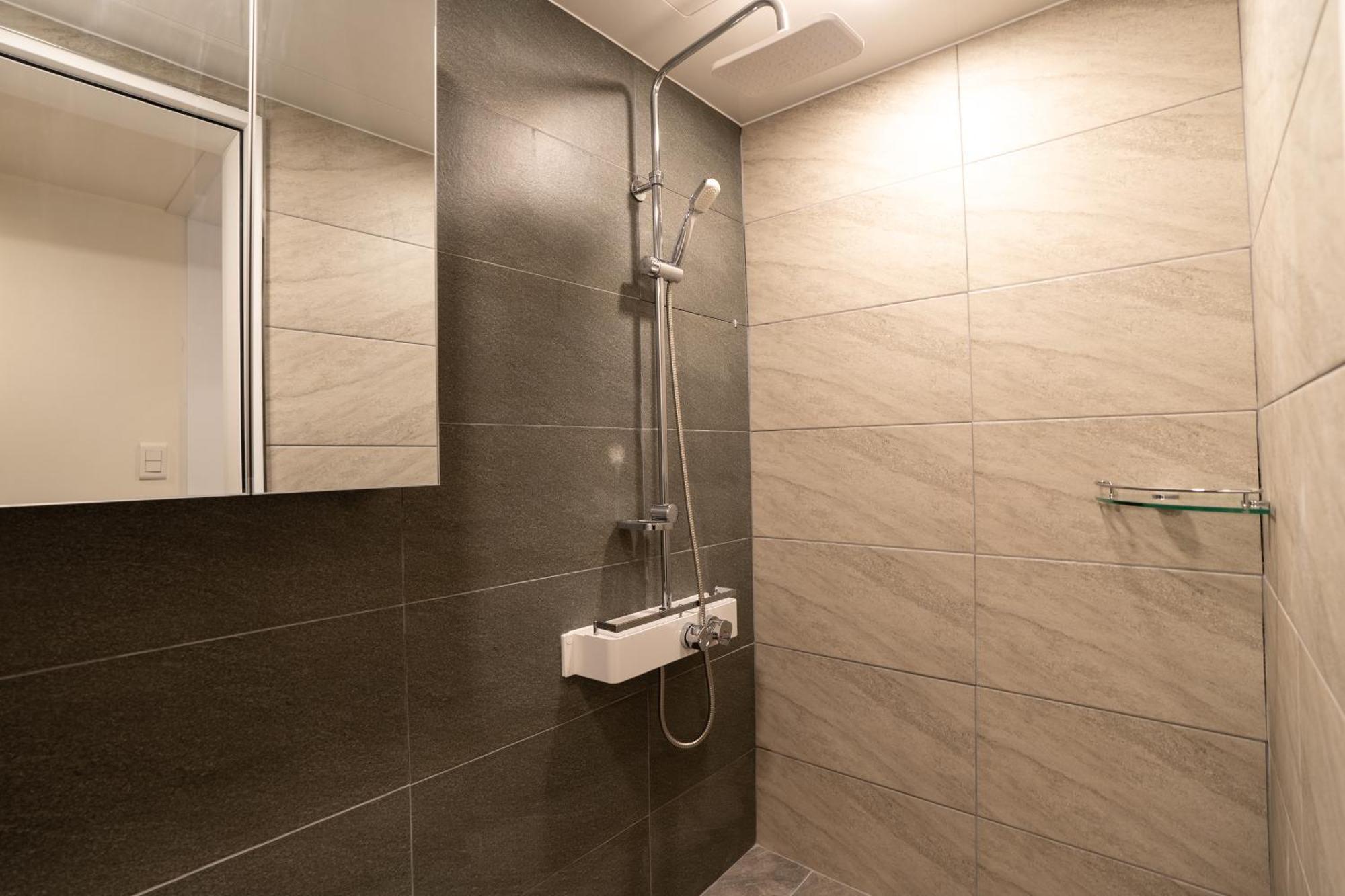 Of 6 Hongdae 5br & 4bath, Elevator, Free Wifi * Séoul