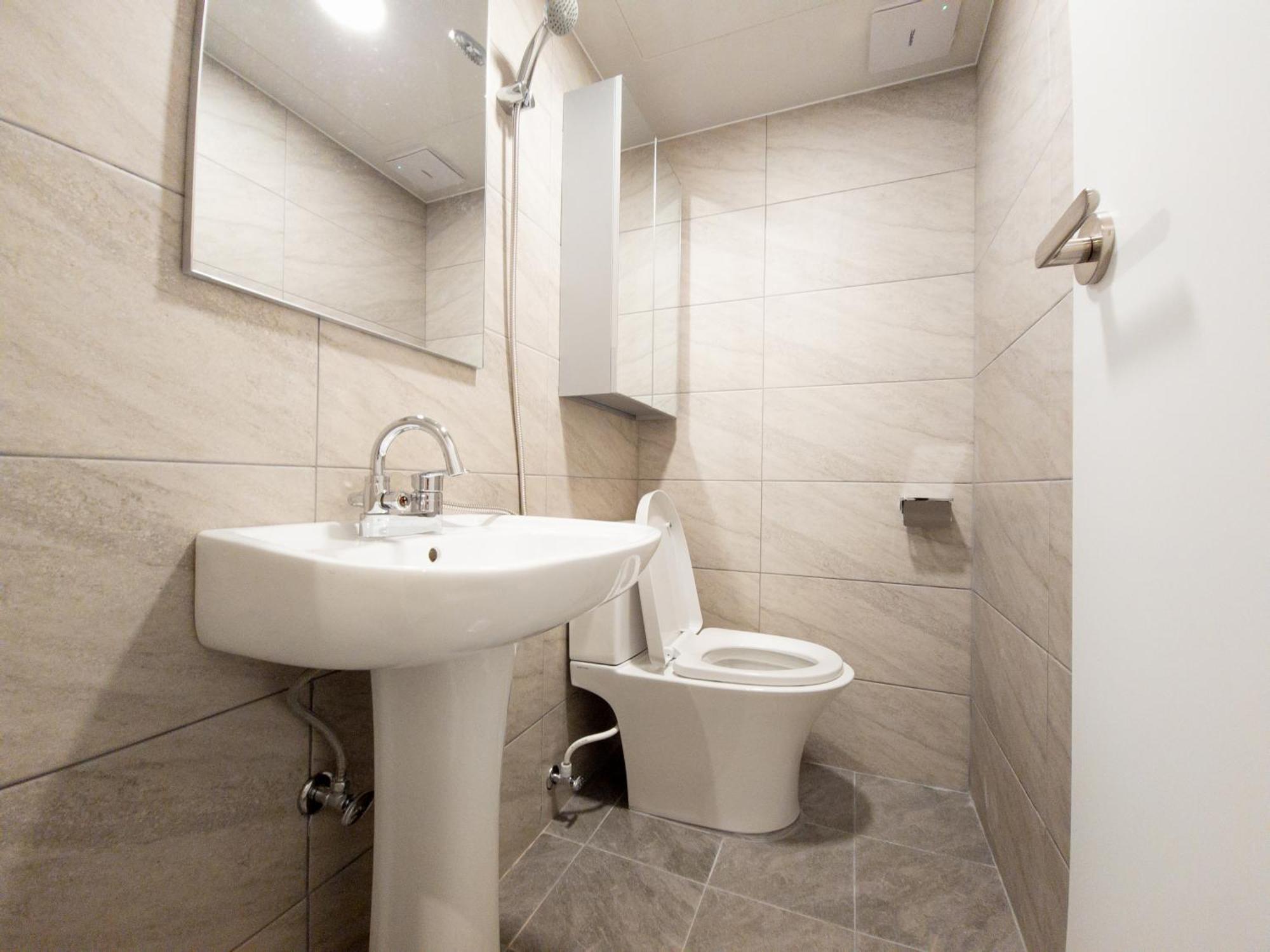 Of 6 Hongdae 5br & 4bath, Elevator, Free Wifi Appartement
